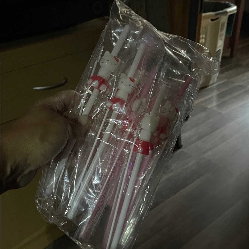 Hello Kitty straws